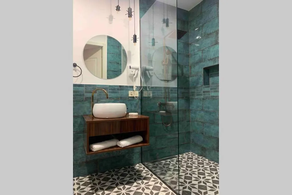 Geverse Apartment Батуми