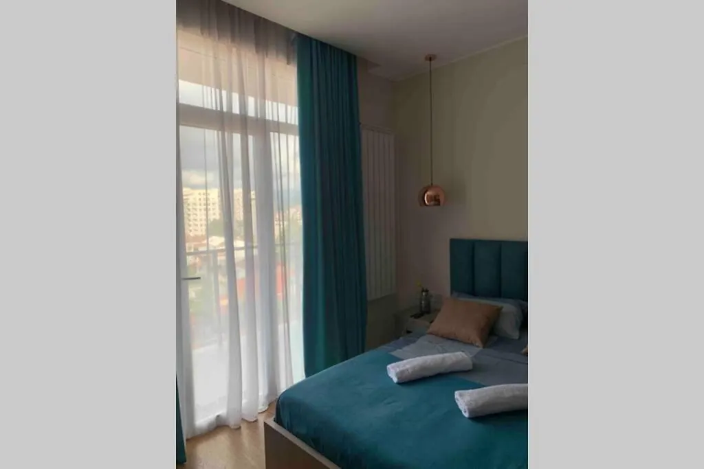 Geverse Apartment Батуми